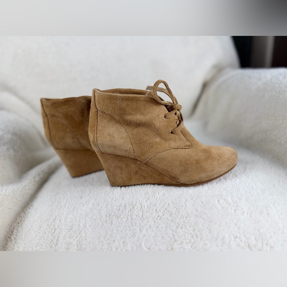Gianni Bini Camel Suede Wedge Ankle Boots - Picture 2 of 11